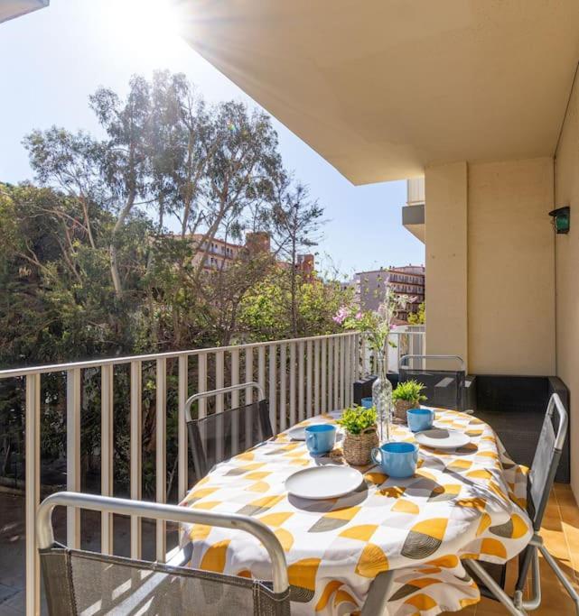 Est 22-amplio En Pleno Centro Junto Al Mar, Wifi Fibra, Parking Apartment