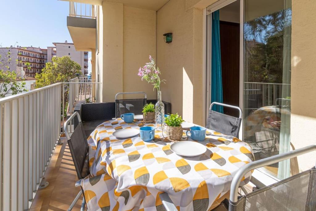 Apartment Est 22-amplio En Pleno Centro Junto Al Mar, Wifi Fibra, Parking